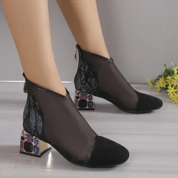 2023 Новые высококачественные модные дышащие женские ботинки с вырезами, ботильоны из плотной сетки на коротком искусственном квадратном каблуке