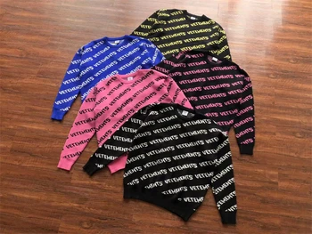 Высокое качество
 Жаккардовые вязаные свитера Vetements, мужские и женские свитшоты VTM Oversize с полным логотипом, толстовки Kanye West
